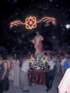 27.procesion.jpg (85791 bytes)