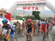 04.meta_15.jpg (156337 bytes)