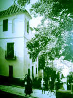 09.PuertaIglesia_a�os60.JPG (424008 bytes)